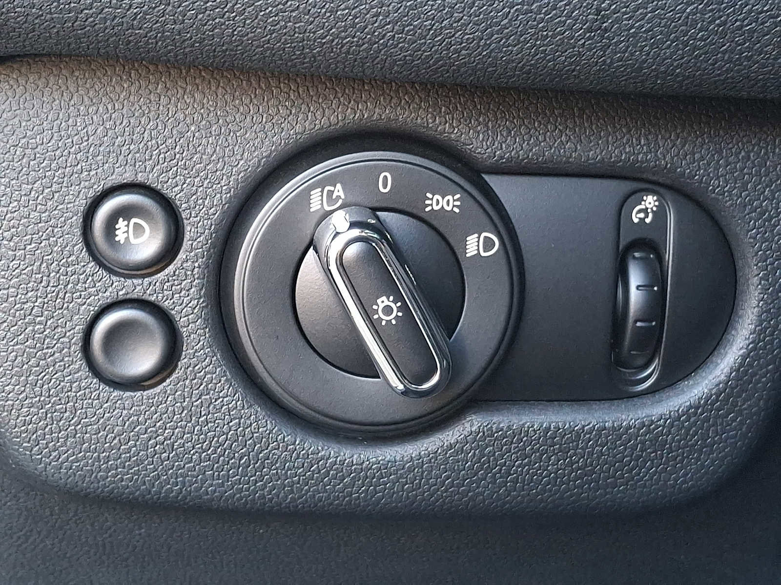 Used 2017 MINI Cooper Clubman S image 25