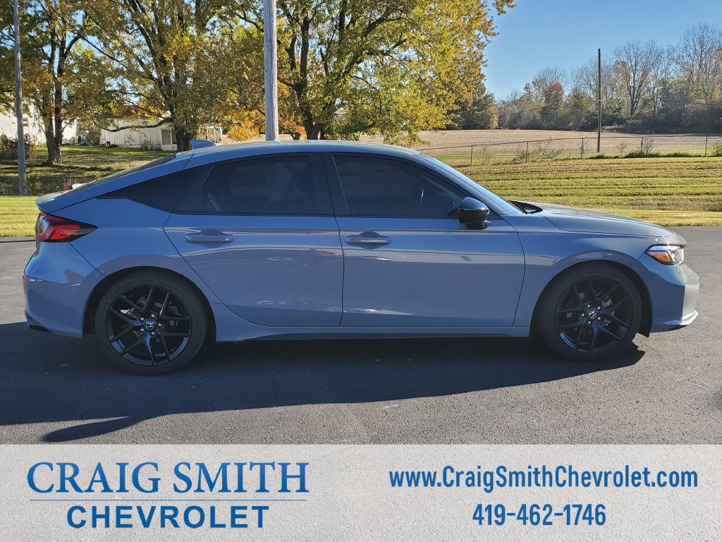 Used 2025 Honda Civic Sport image 6