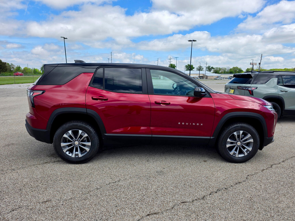 New 2026 Chevrolet Equinox LT AWD/4WD image 5