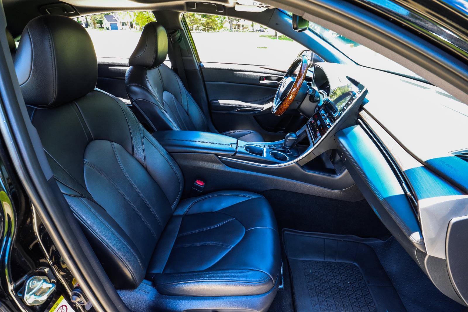 Used 2019 Toyota Avalon XLE w/ Moonroof Package FWD image 46