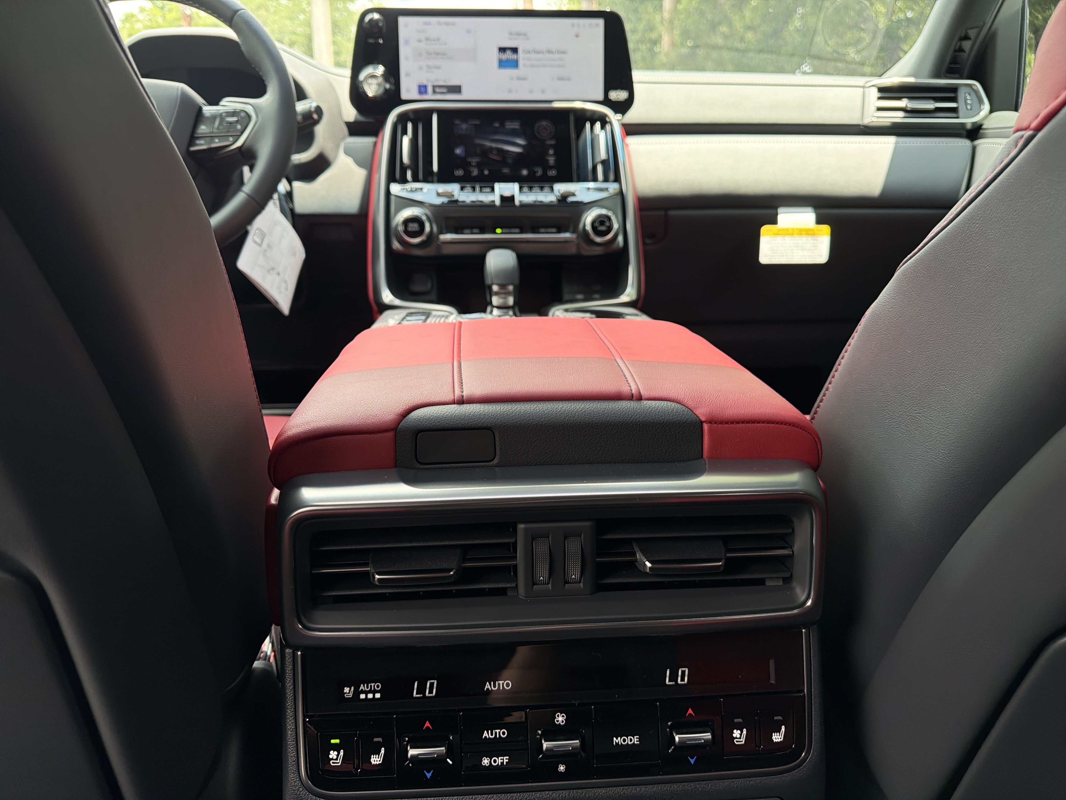 New 2026 Lexus LX 700h F Sport w/ Accessory Package (Z1) AWD/4WD image 30