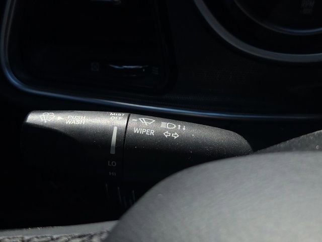 Used 2016 Dodge Challenger SXT Plus image 29