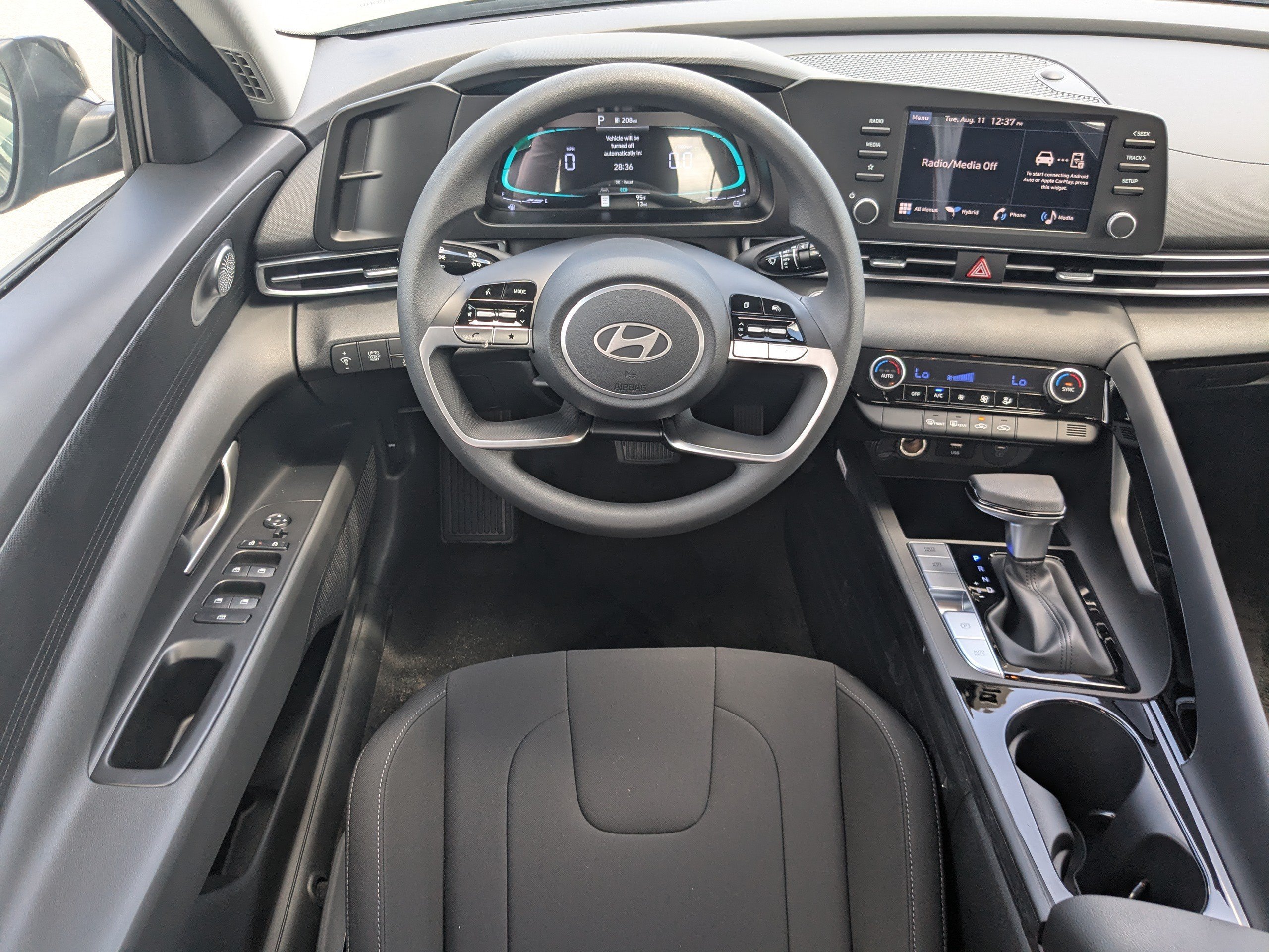 New 2026 Hyundai Elantra Hybrid FWD image 14