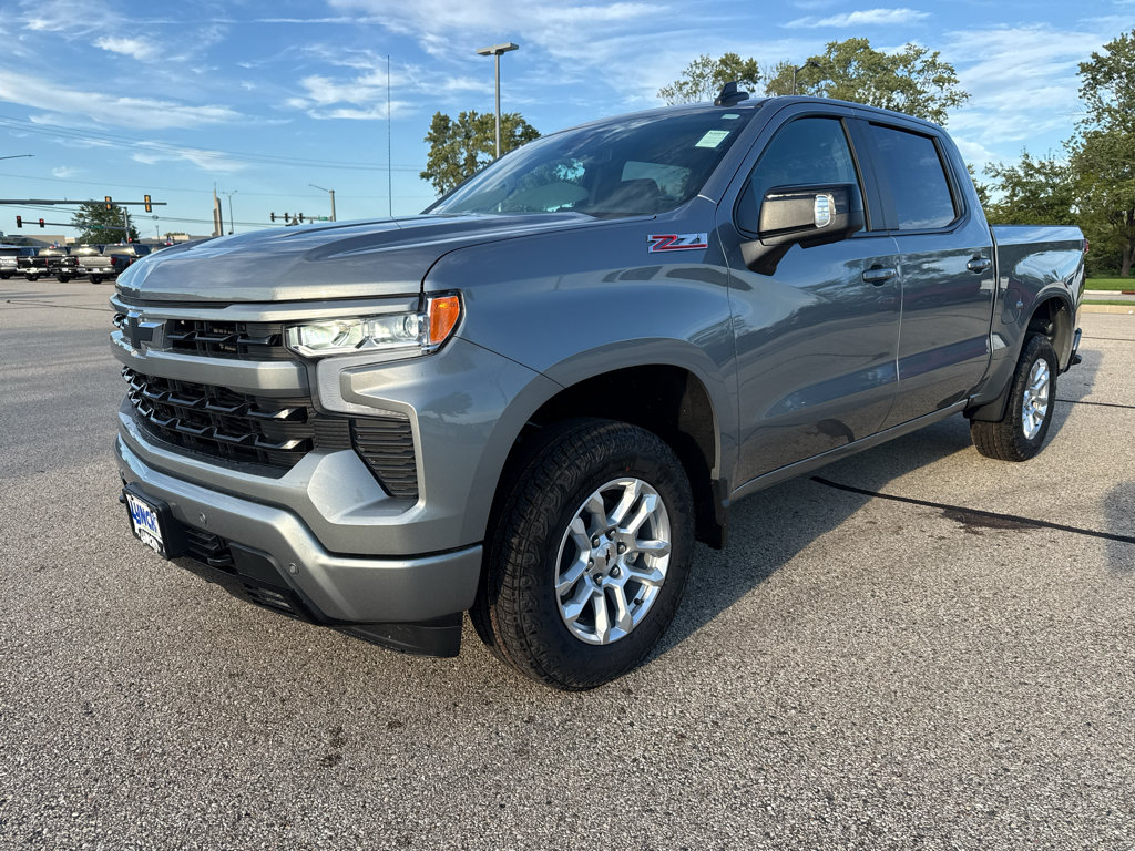 New 2026 Chevrolet Silverado 1500 RST w/ Safety Package AWD/4WD image 1