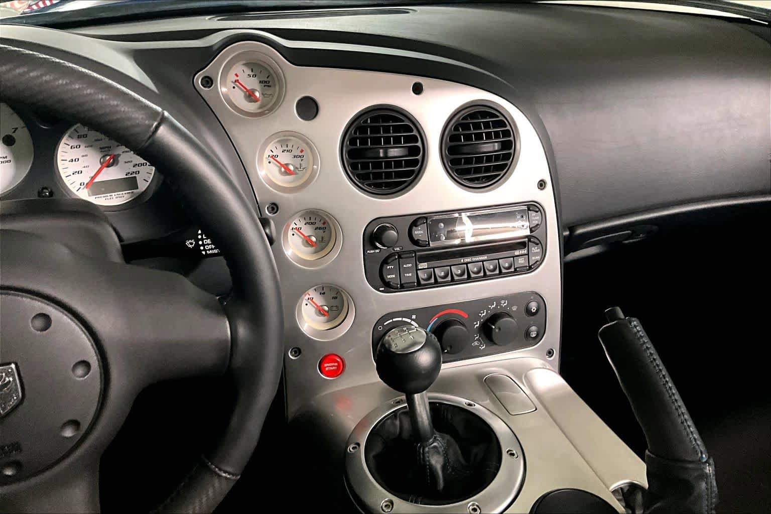 Used 2005 Dodge Viper SRT-10 image 6
