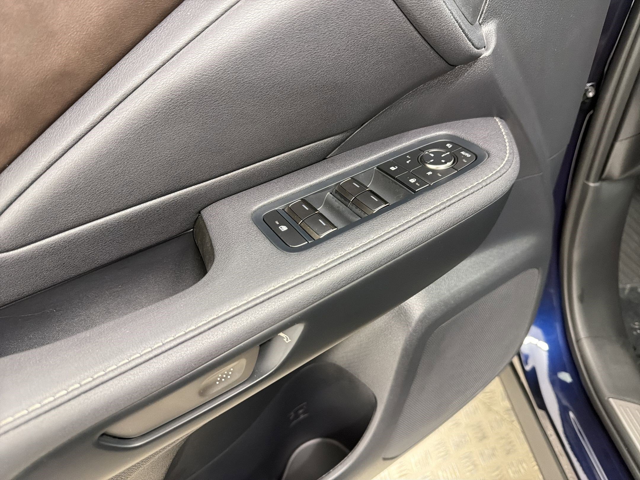 New 2026 Lexus TX 350 FWD image 12