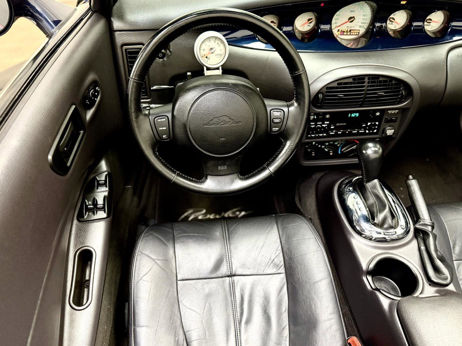 Used 2001 Chrysler Prowler RWD image 2