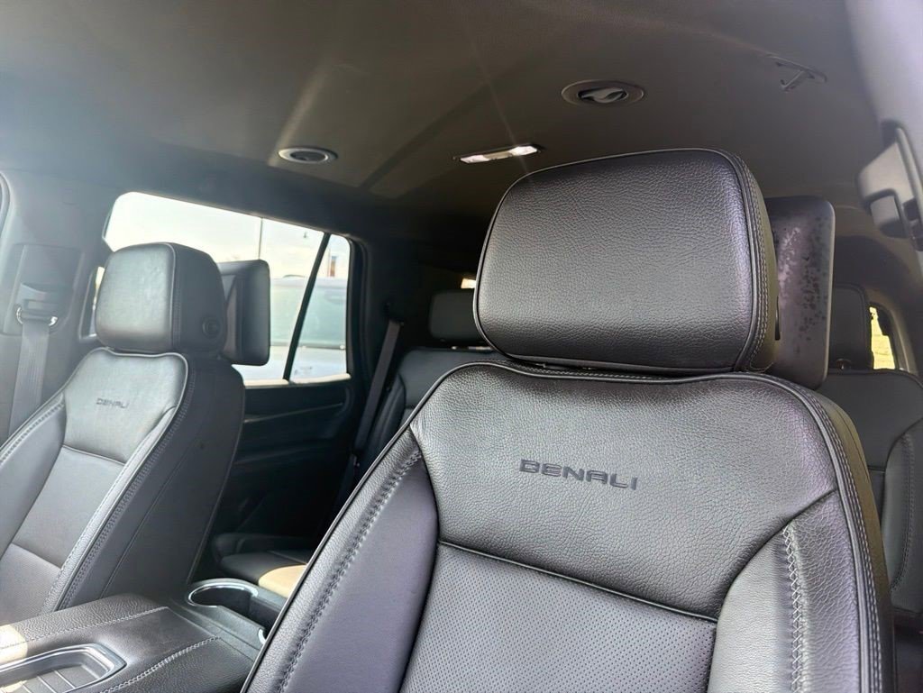 Certified 2023 GMC Yukon Denali w/ Advanced Technology Package AWD/4WD image 10