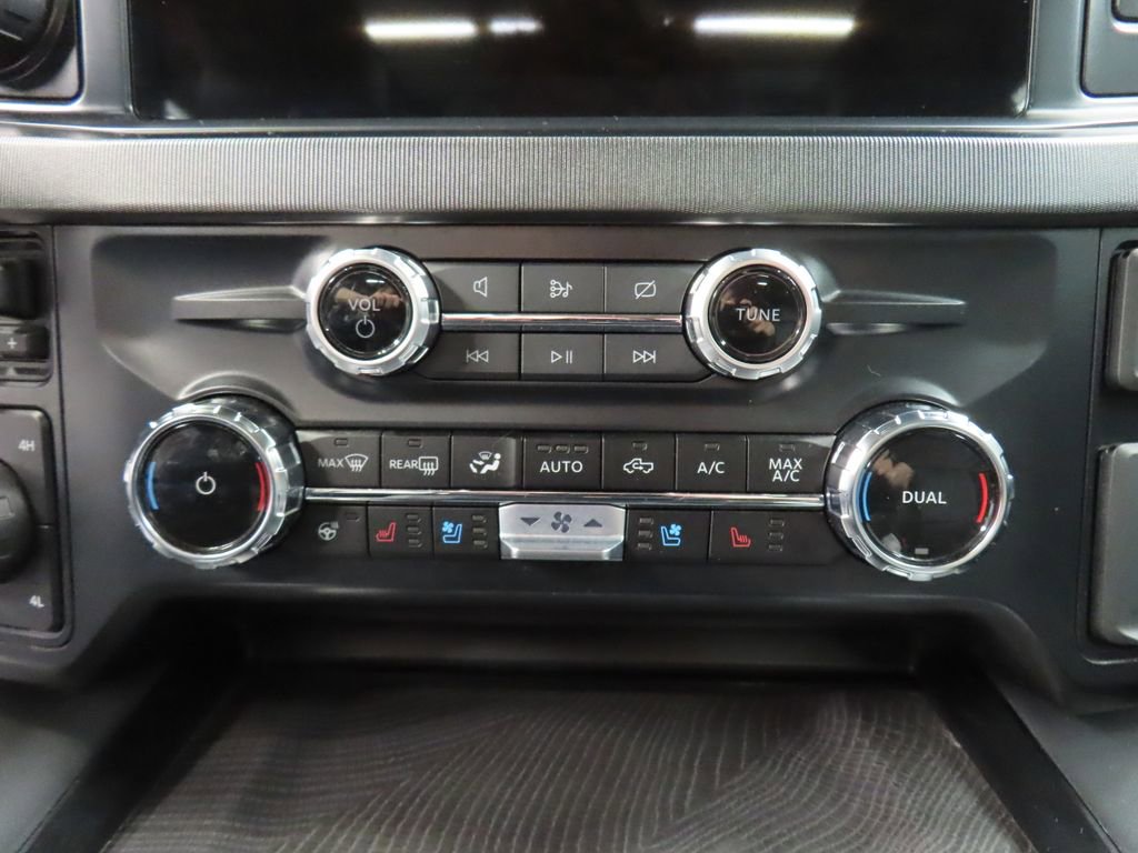 Used 2024 Ford F250 Platinum image 53