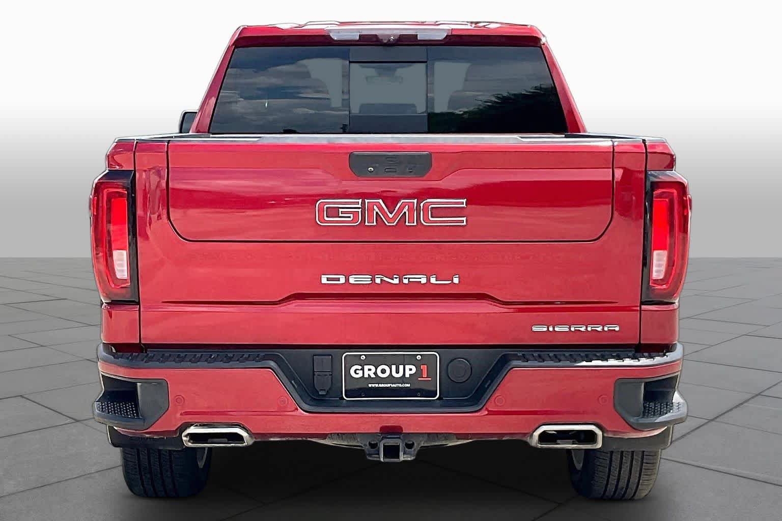 Used 2021 GMC Sierra 1500 Denali w/ Denali Ultimate Package AWD/4WD image 9
