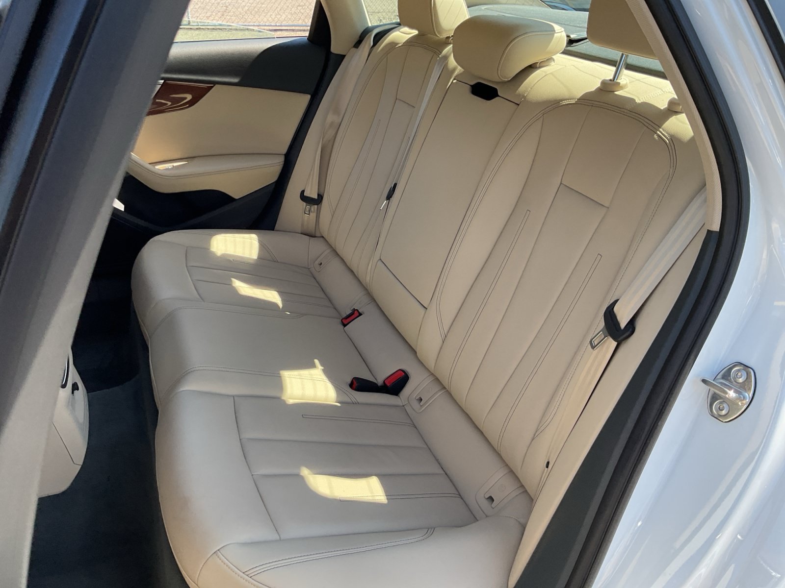 Used 2020 Audi A4 2.0T Premium Plus w/ Premium Plus Package FWD image 19