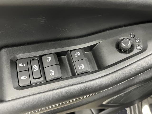 New 2025 Jeep Grand Cherokee Limited w/ Trailer Tow Package image 29