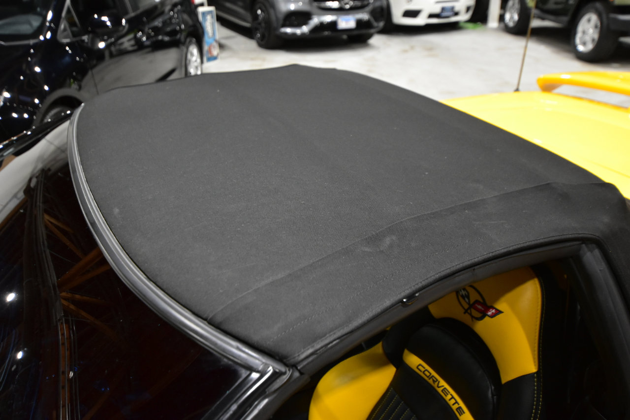 Used 2003 Chevrolet Corvette Convertible w/ Preferred Equipment Group1 image 19