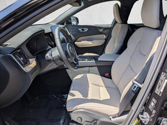 New 2026 Volvo XC60 T8 Plus w/ Climate Package AWD/4WD image 4