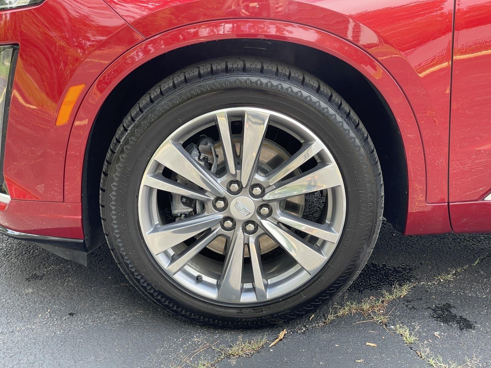 Used 2021 Cadillac XT6 Premium Luxury FWD image 57