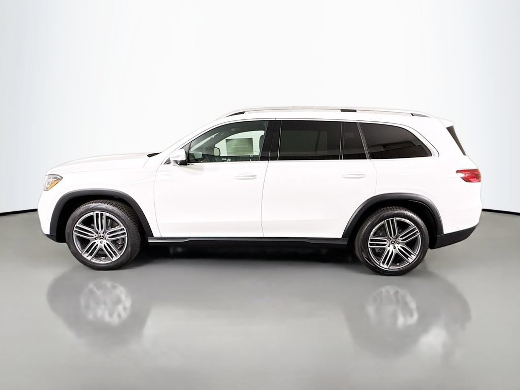 Certified 2026 Mercedes-Benz GLS 450 4MATIC image 4