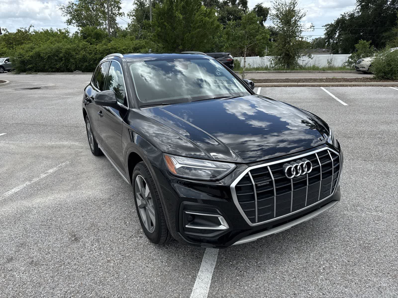 Used 2023 Audi Q5 2.0T Premium Plus w/ Premium Plus Package AWD/4WD image 16