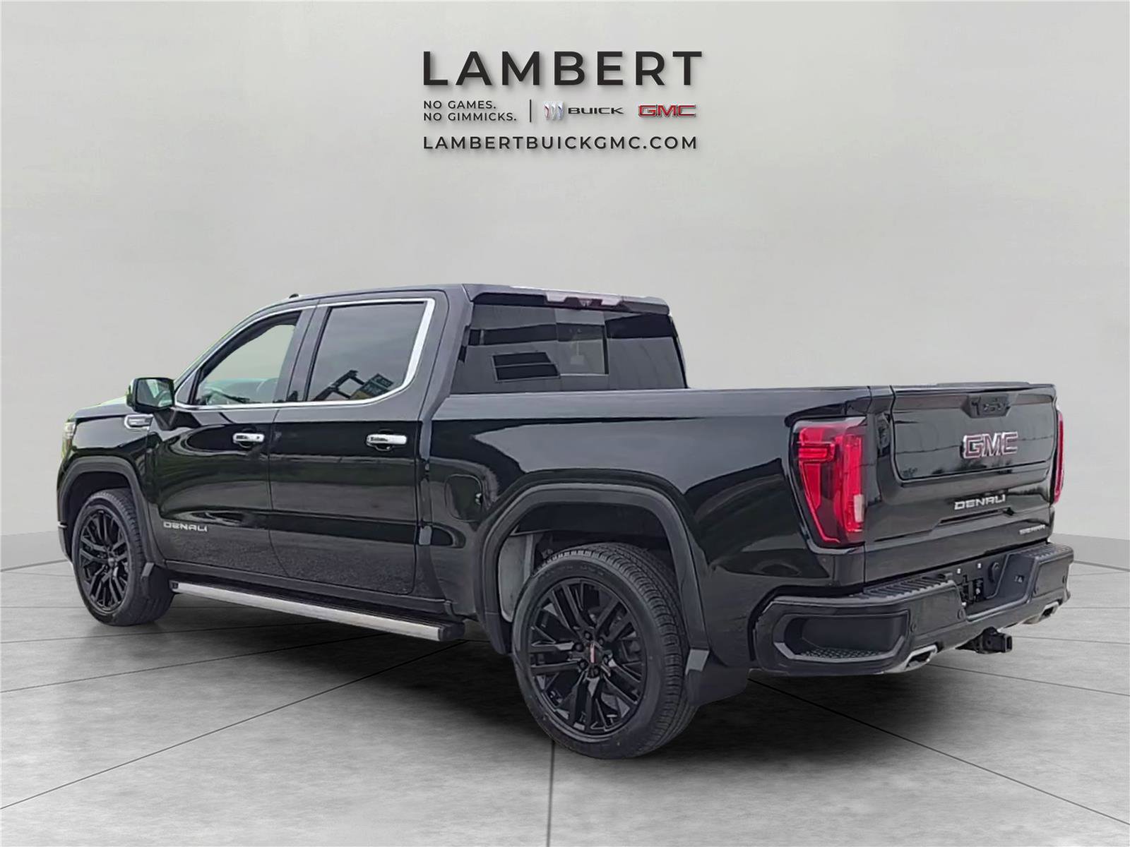 Used 2021 GMC Sierra 1500 Denali w/ Denali Ultimate Package AWD/4WD image 7