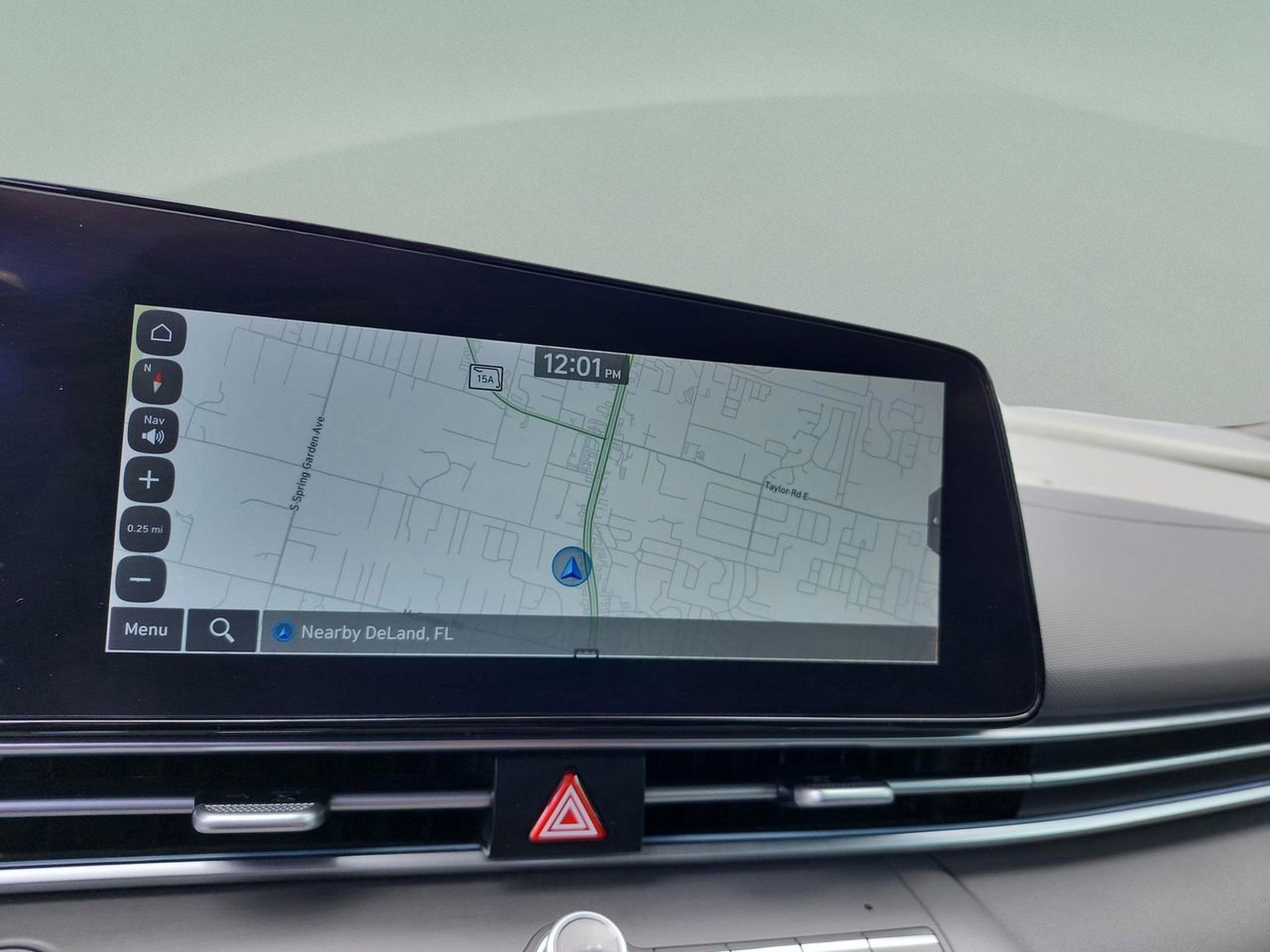 Certified 2024 Hyundai Elantra SEL w/ Convenience Package image 28