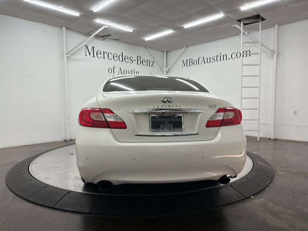 Used 2013 INFINITI M37 w/ Premium Pkg image 6