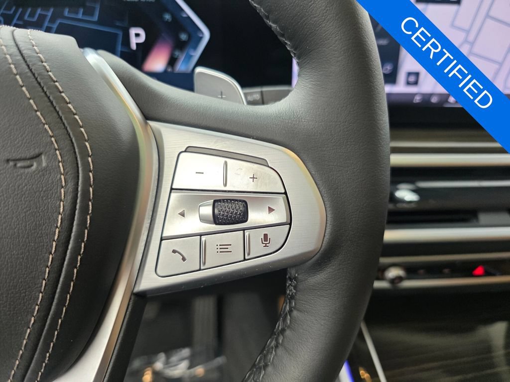Used 2024 BMW X7 xDrive40i AWD/4WD image 19