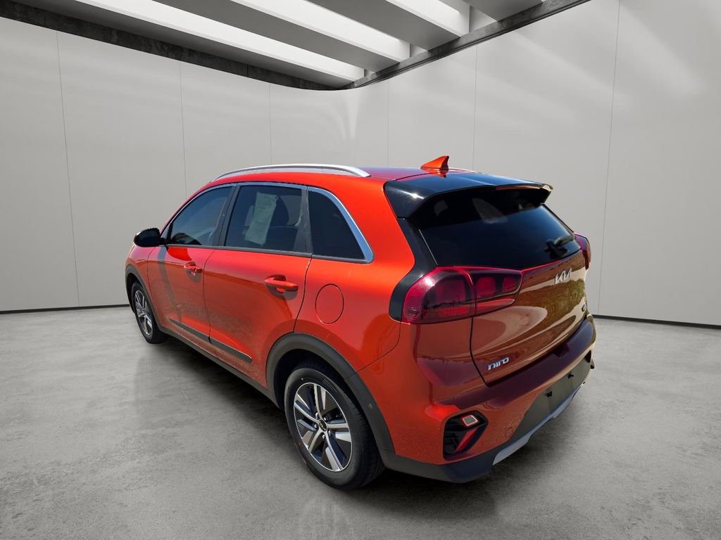 Used 2022 Kia Niro LXS FWD image 3