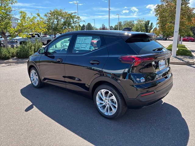 New 2027 Chevrolet Bolt LT w/ Comfort Package FWD image 9