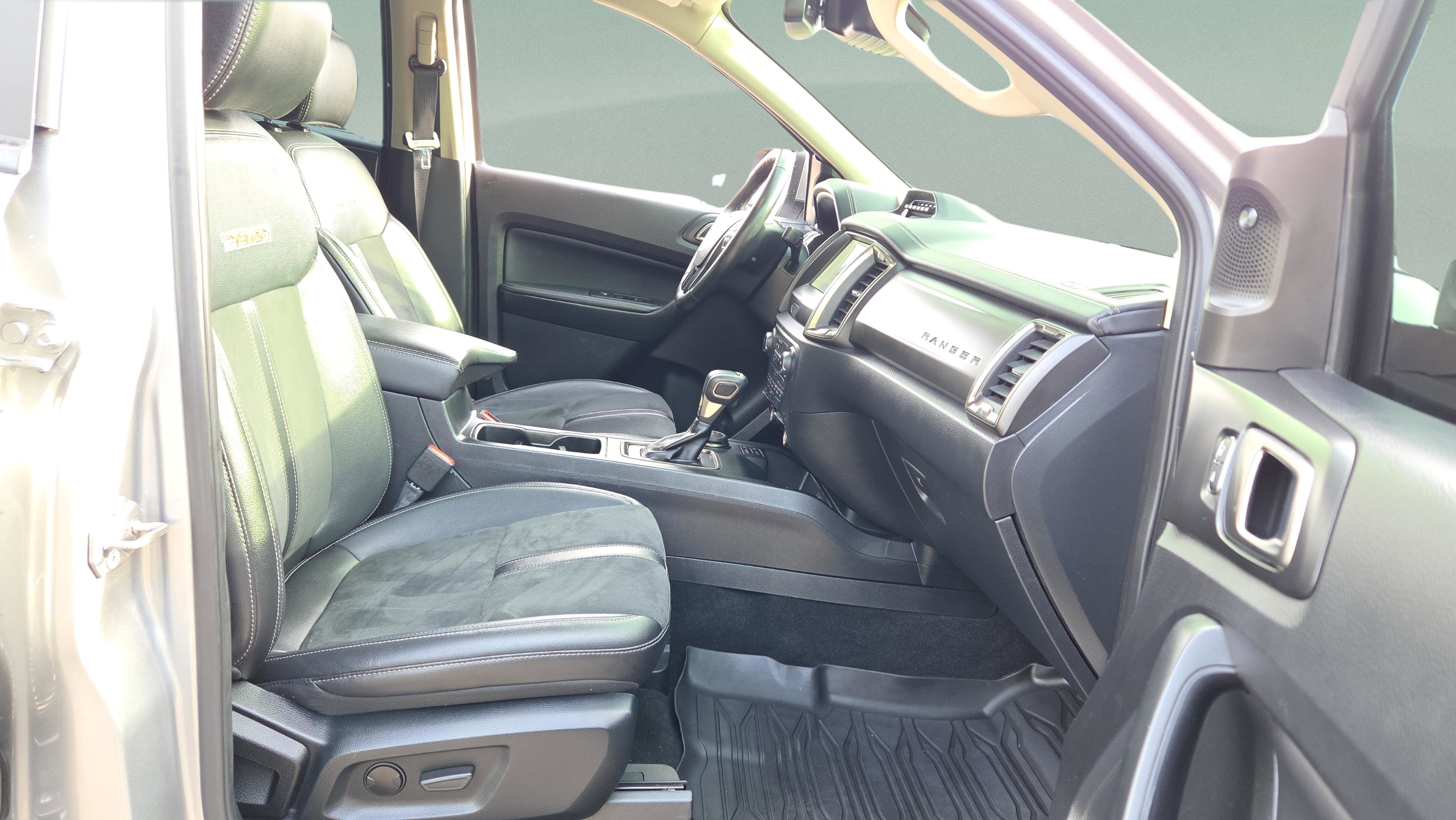 Used 2021 Ford Ranger Lariat w/ Tremor Off-Road Package image 18