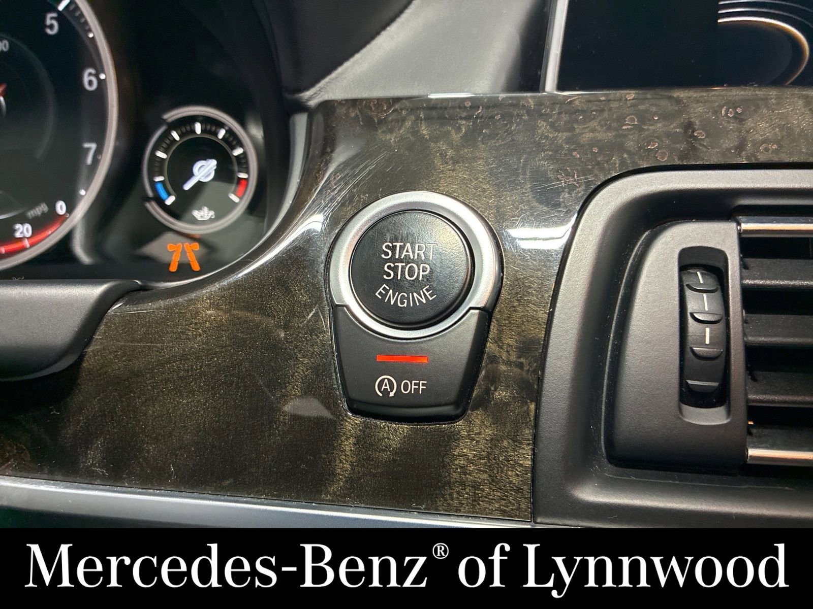 Used 2016 BMW 650i Convertible image 13