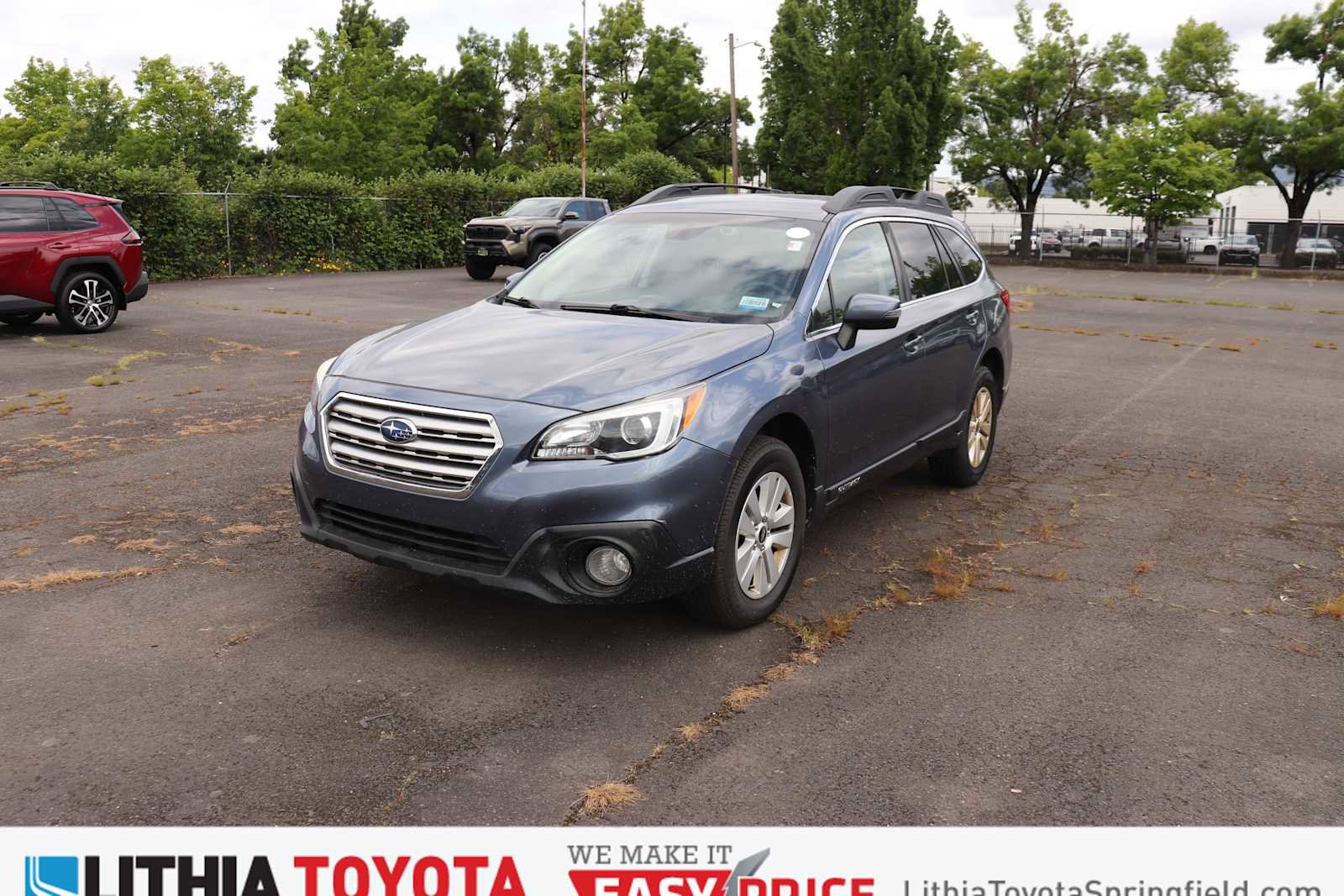 Used 2017 Subaru Outback 2.5i Premium AWD/4WD image 1