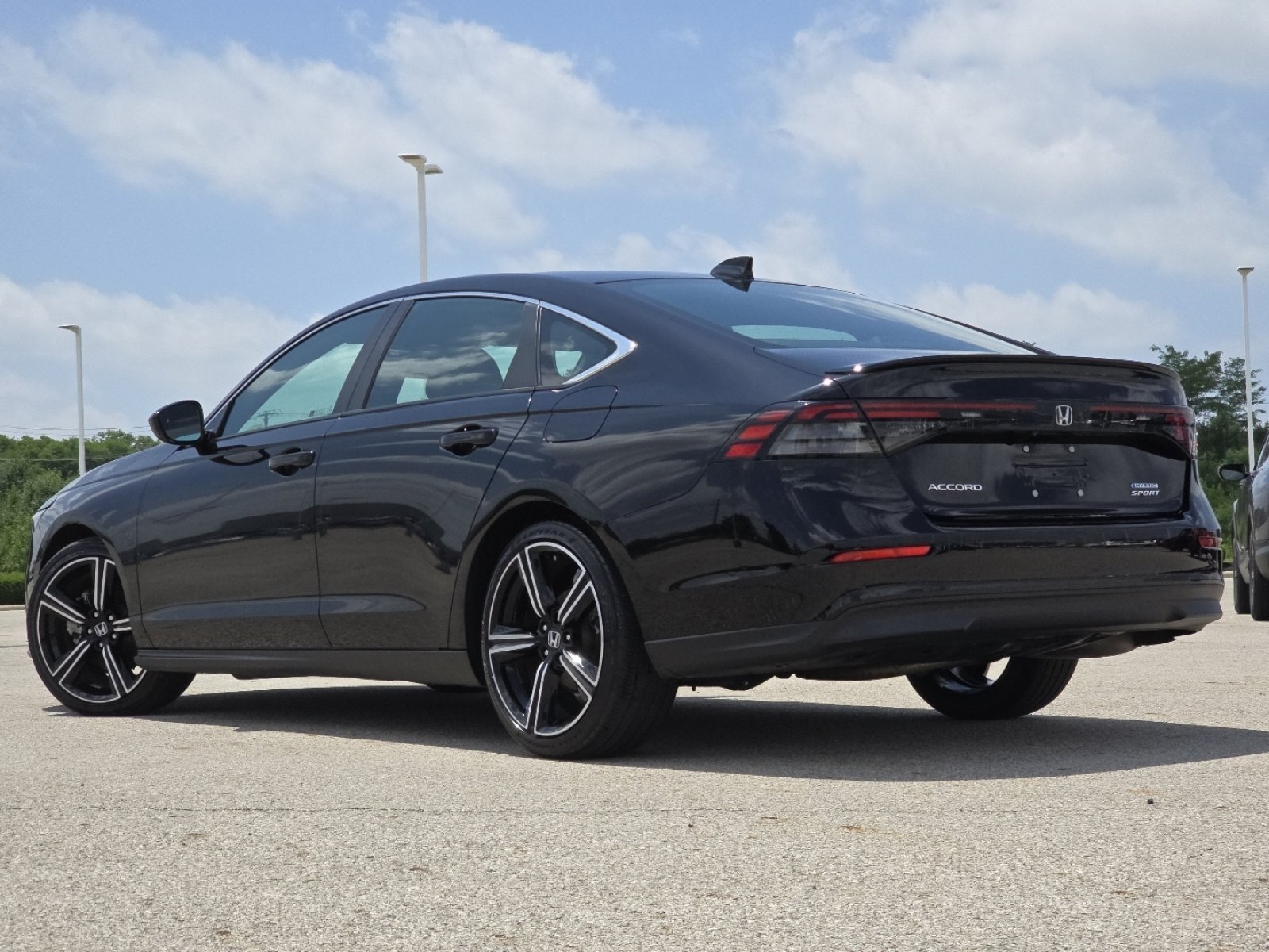 Used 2024 Honda Accord Sport image 21