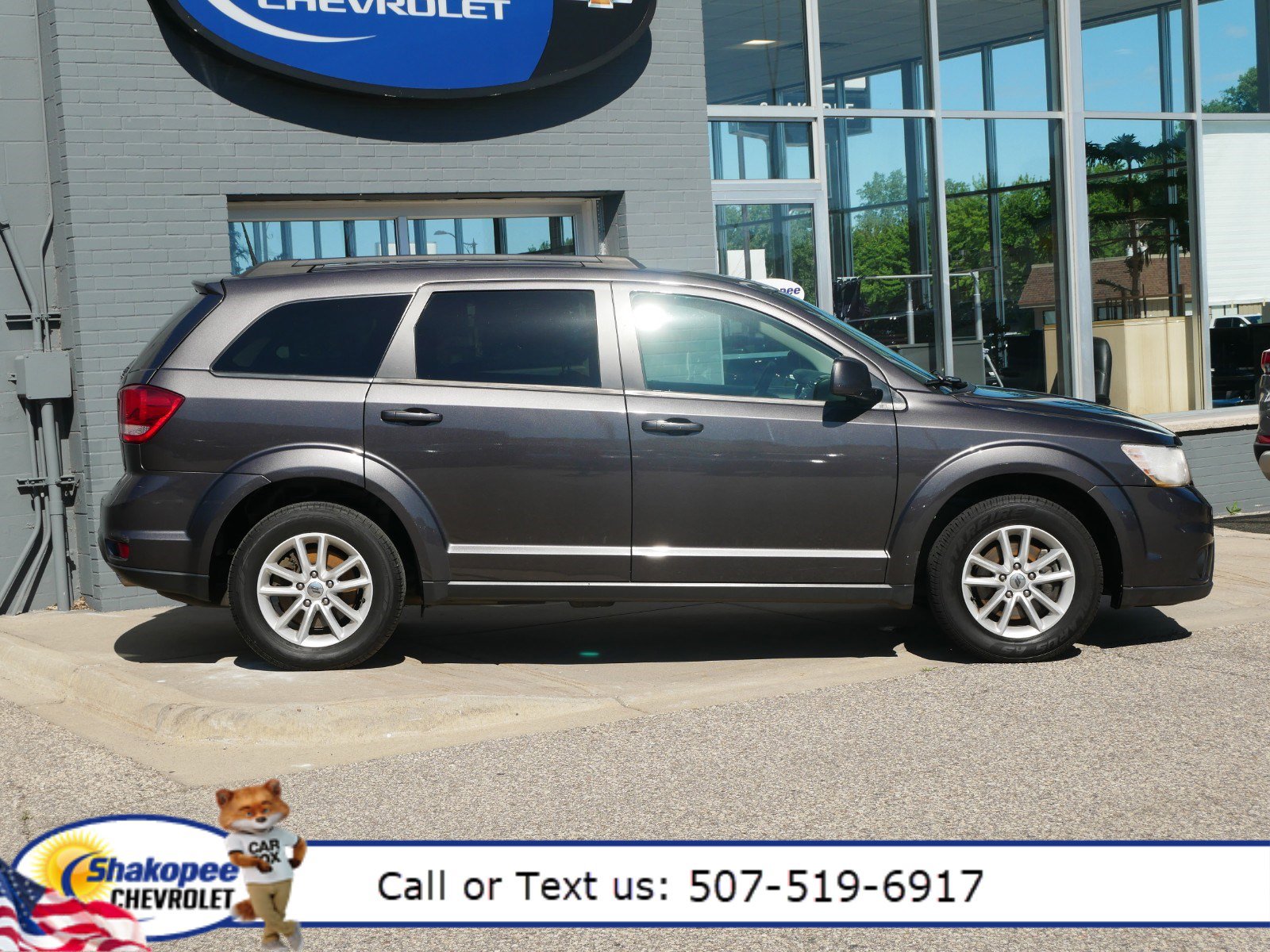 Used 2019 Dodge Journey SE image 29