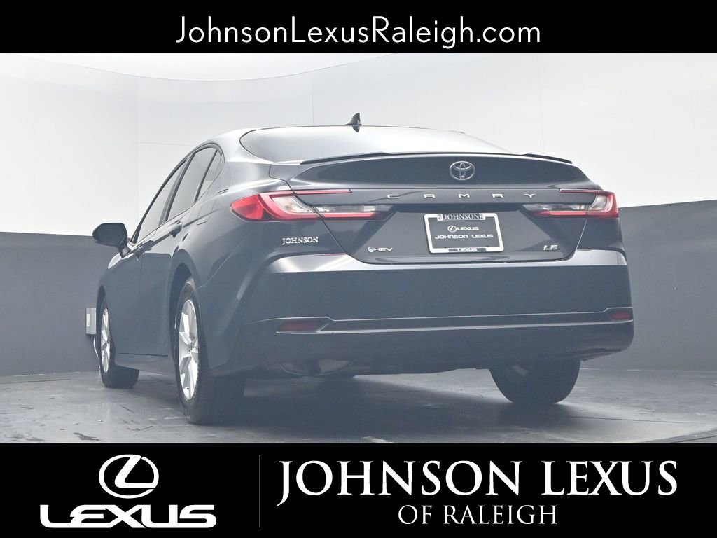 Used 2025 Toyota Camry Hybrid image 20