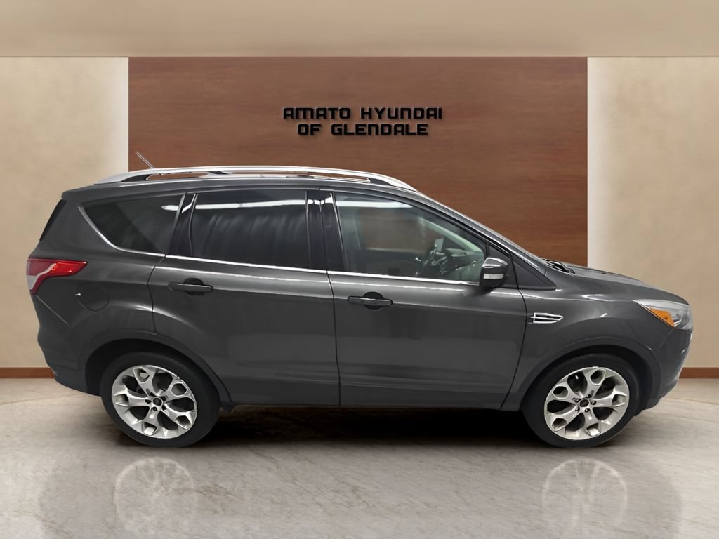 Used 2016 Ford Escape Titanium w/ Equipment Group 301A AWD/4WD image 7