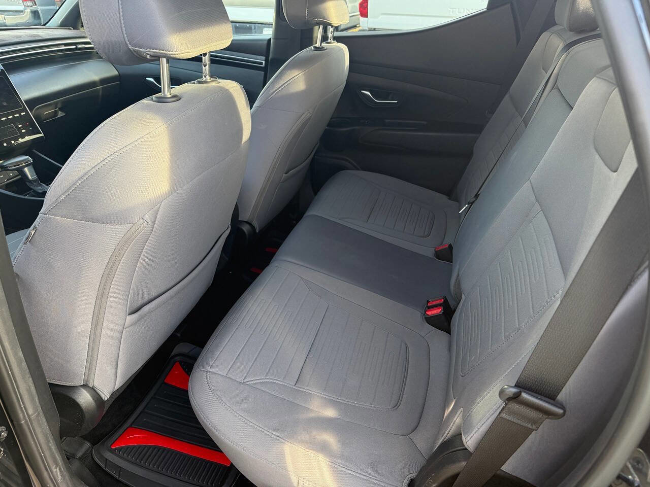 Used 2023 Hyundai Santa Cruz SEL Premium image 12