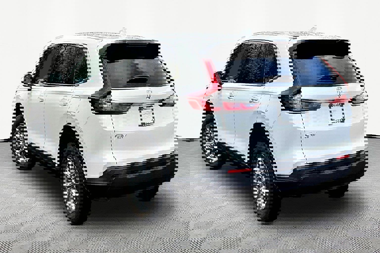 Used 2026 Honda CR-V EX image 4