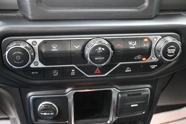 Used 2022 Jeep Wrangler Unlimited Sport AWD/4WD image 11