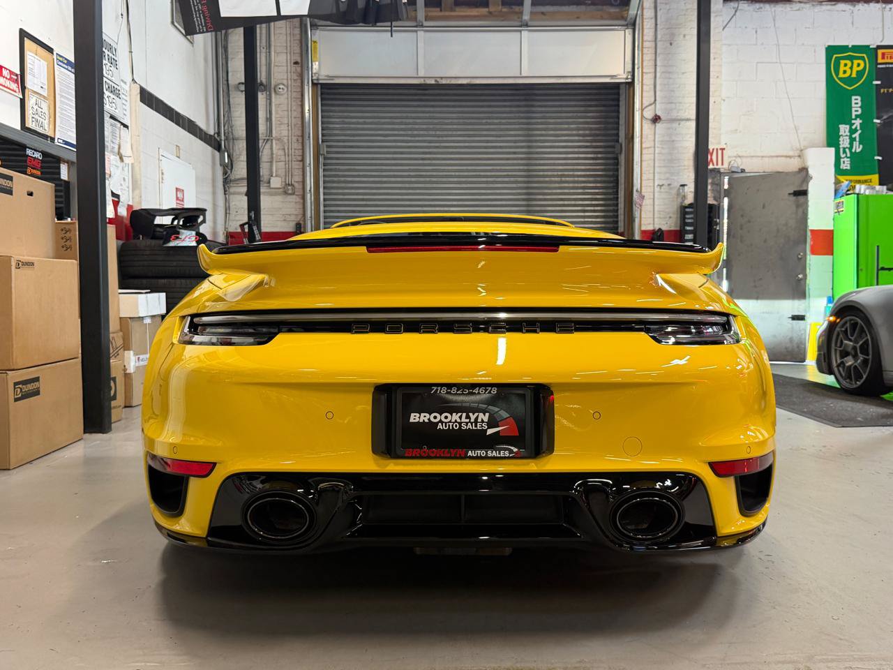 Used 2022 Porsche 911 Turbo S AWD/4WD image 8