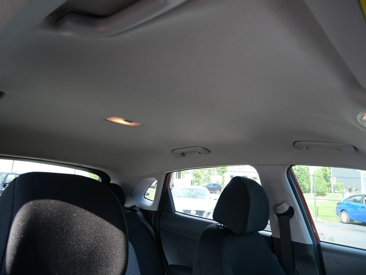 Used 2021 Hyundai Kona SE FWD image 20