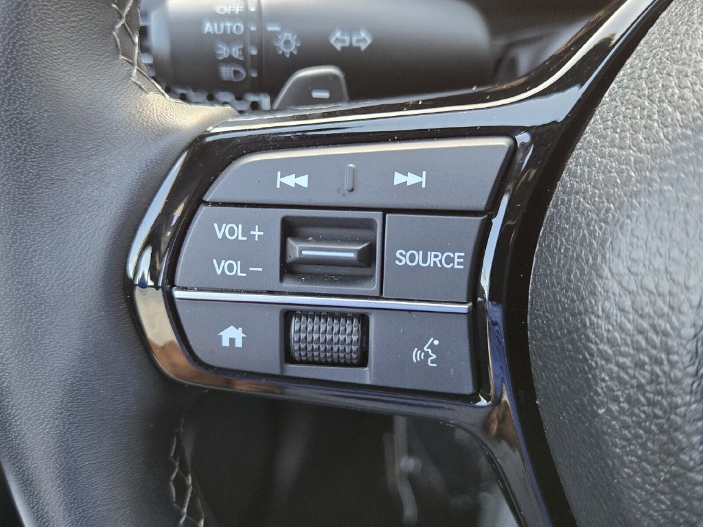 Used 2025 Honda Civic Sport image 24