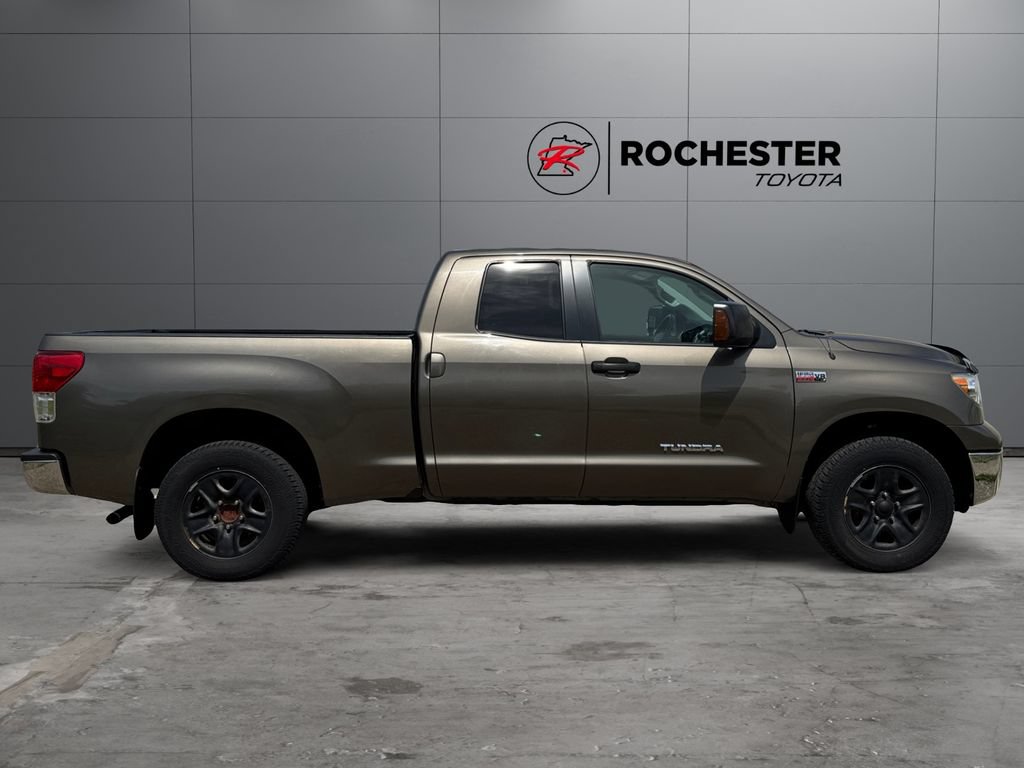 Used 2013 Toyota Tundra 4x4 Double Cab w/ Tow Pkg image 6