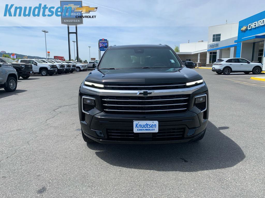 New 2026 Chevrolet Traverse High Country w/ LPO, Floor Liner Package AWD/4WD image 2