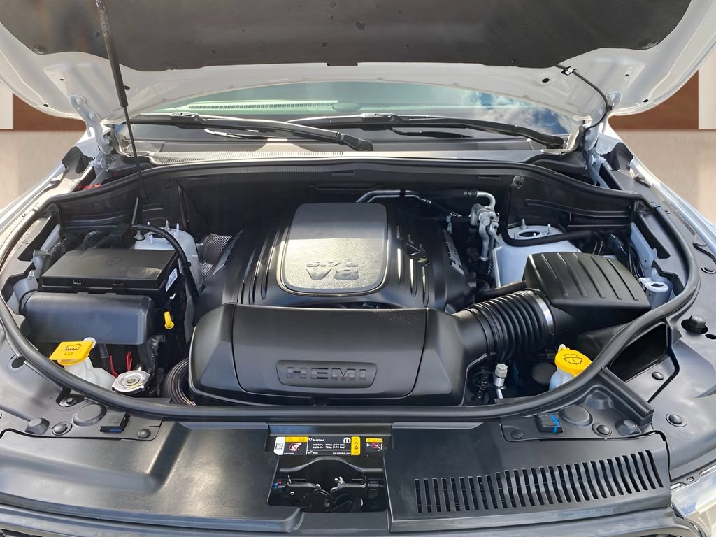 Used 2023 Dodge Durango R/T AWD/4WD image 9