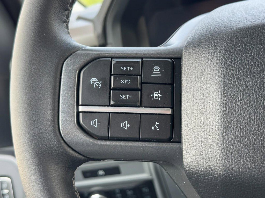 Used 2025 Ford F150 XLT w/ Equipment Group 302A MID image 19