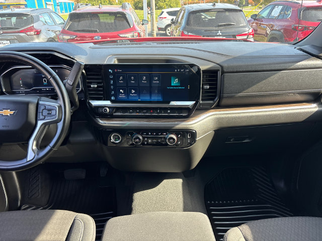 Used 2023 Chevrolet Silverado 1500 LT AWD/4WD image 10