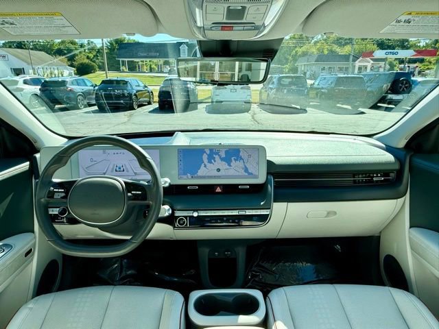 Used 2024 Hyundai Ioniq 5 Limited image 24