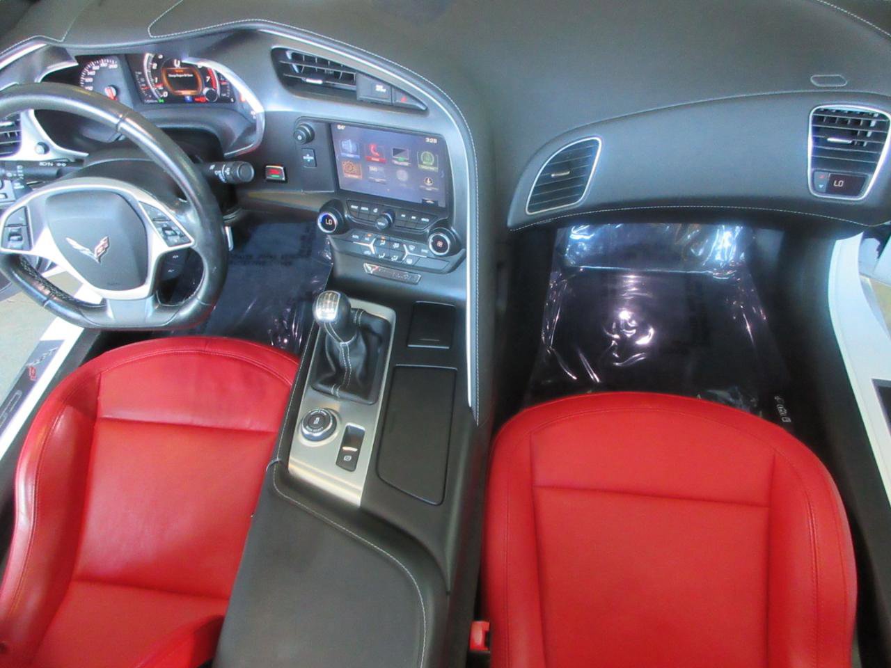 Used 2017 Chevrolet Corvette Stingray Coupe w/ Carbon Flash Badge Package image 19