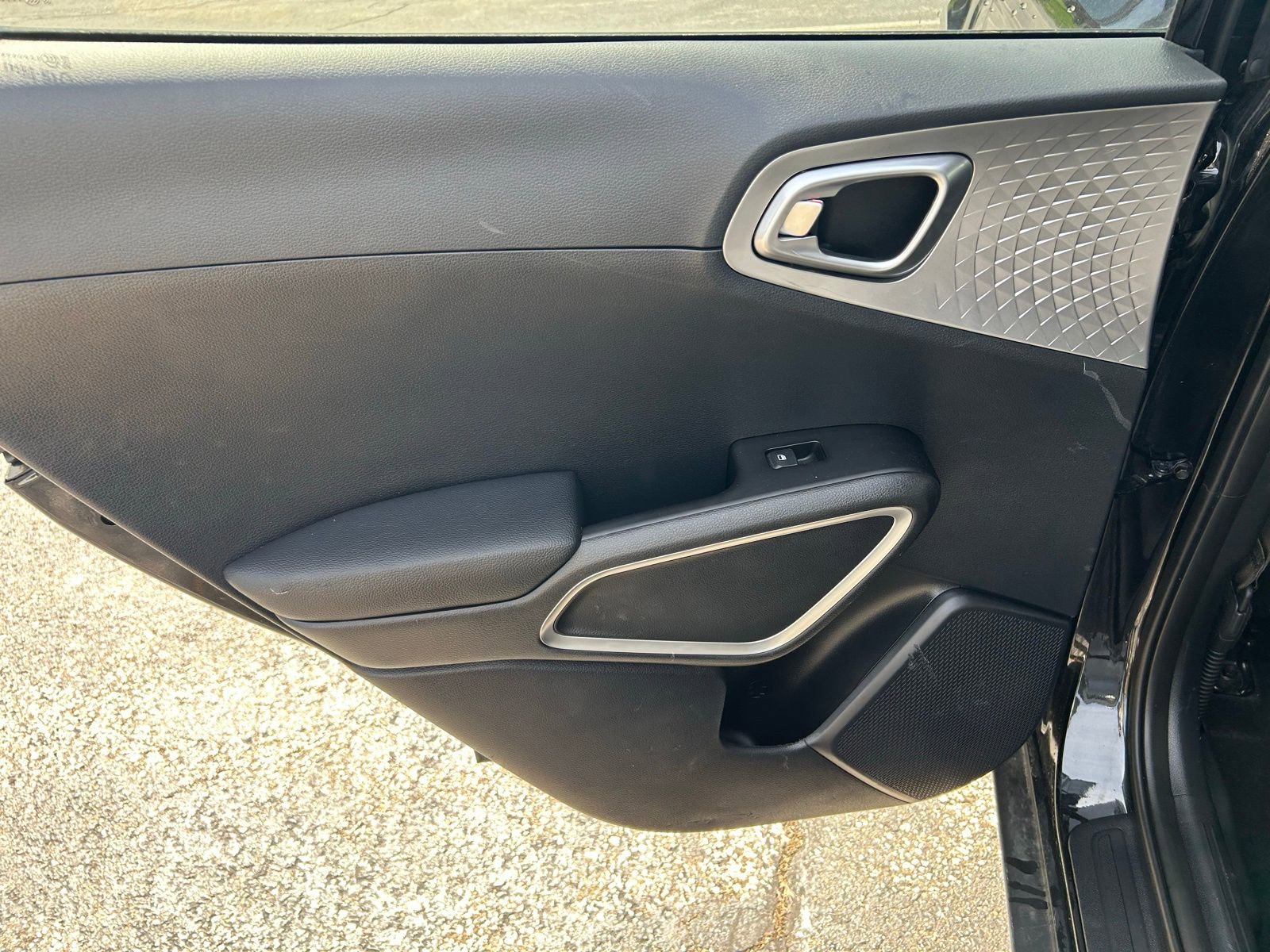 Used 2023 Kia Soul LX FWD image 22