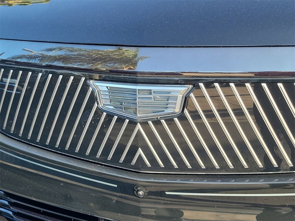 Used 2025 Cadillac Escalade IQ Sport 1 w/ LPO, ONYX Package image 29