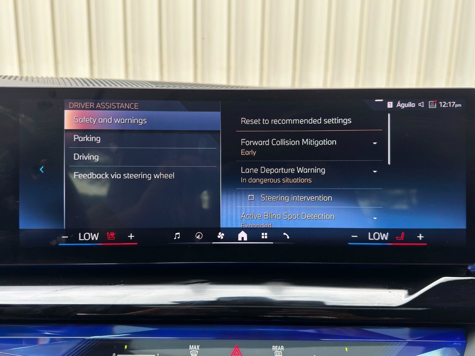 Used 2025 BMW i5 xDrive40 w/ M Sport Package AWD/4WD image 29